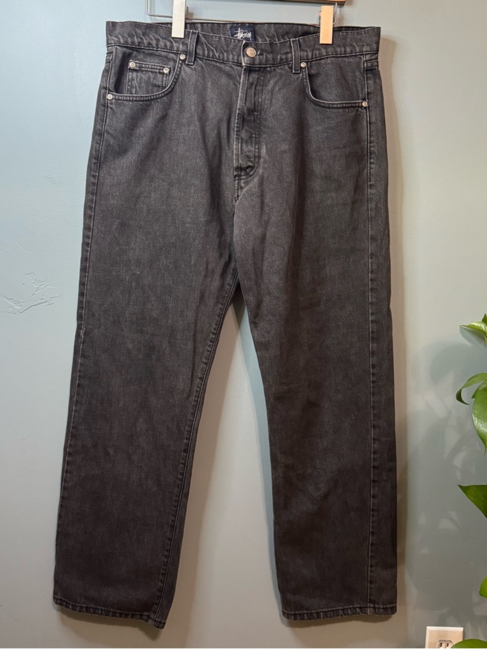 Vintage Stüssy International Black Wash Jeans. Men’s 36R - Made in USA. Cotton